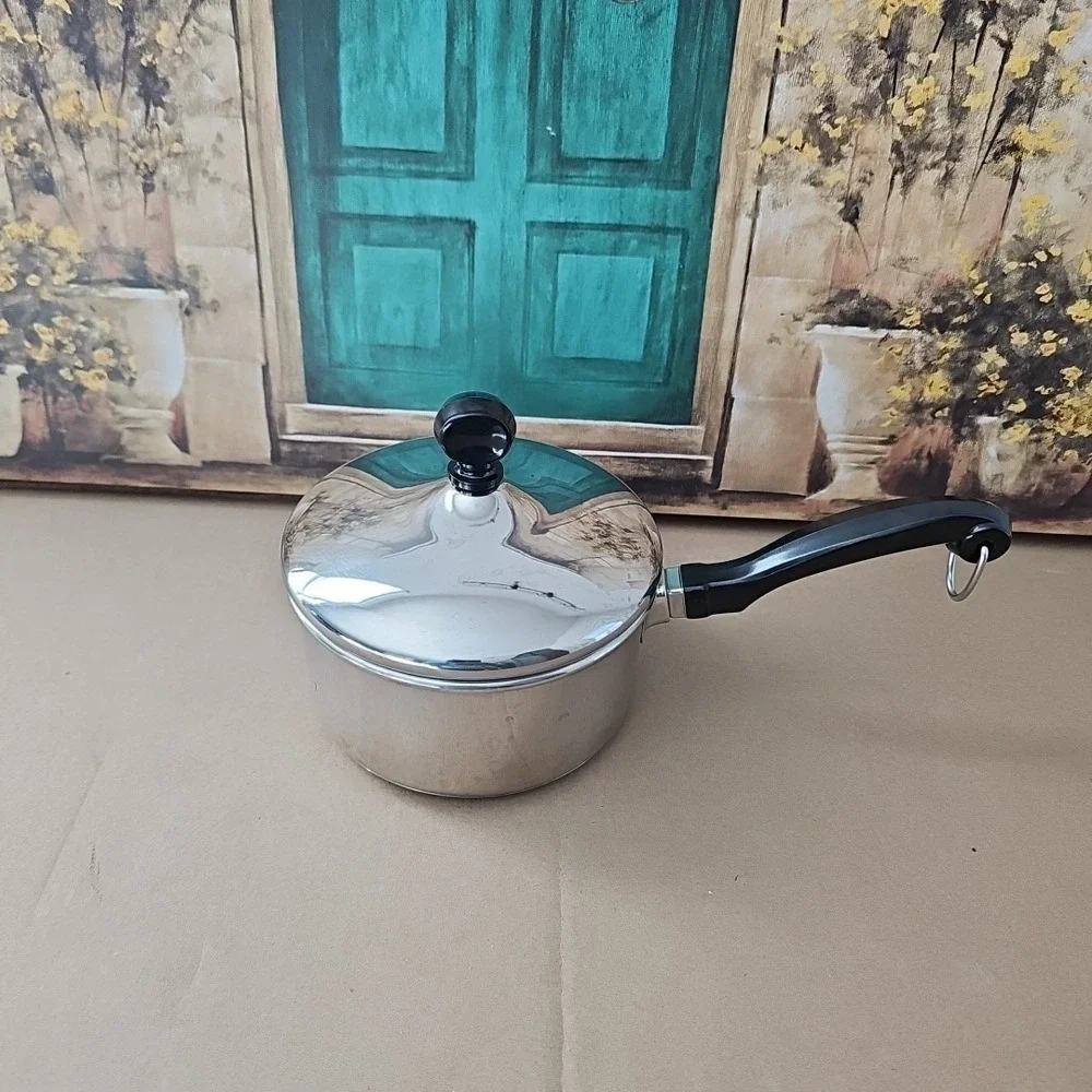 Farberware 18/10 Stainless Steel 1 Quart Saucepan Pot + Lid